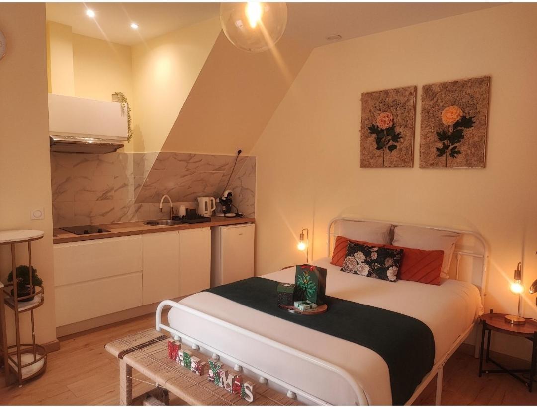 Le Cocoon Dore ปัวติเยร์ ภายนอก รูปภาพ